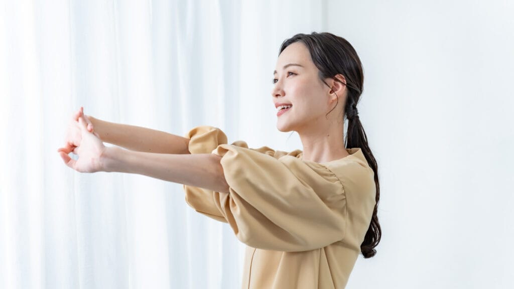 リラックスした女性