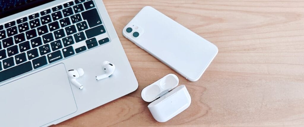 AirPods